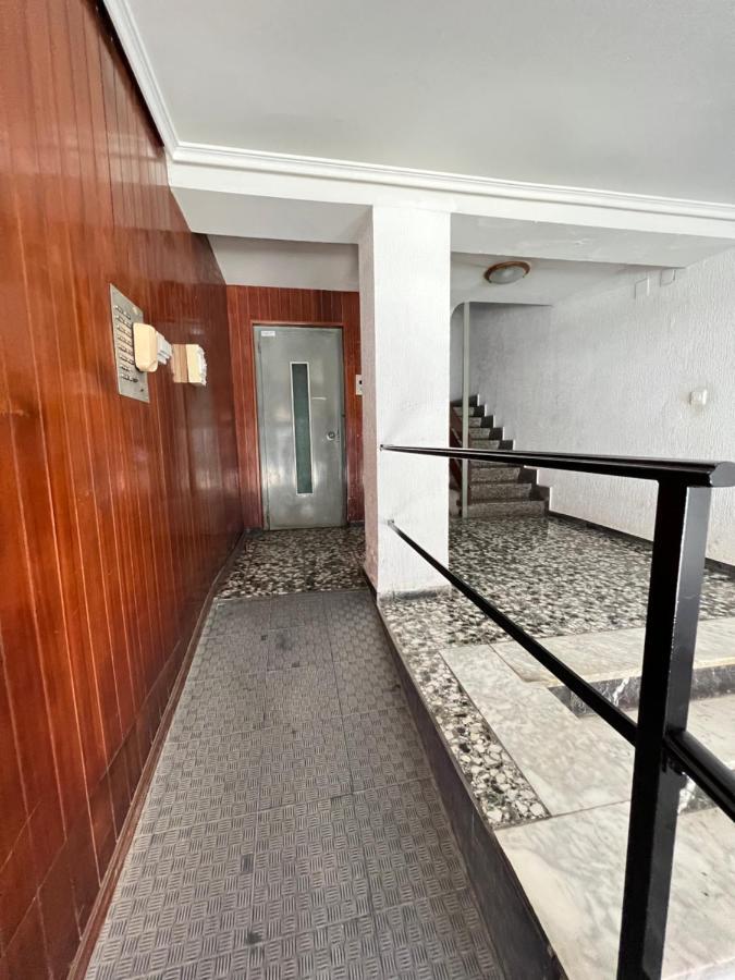 Habitacion Con Bano Privado- En Casa Familiar Beatriz Valencia Eksteriør billede